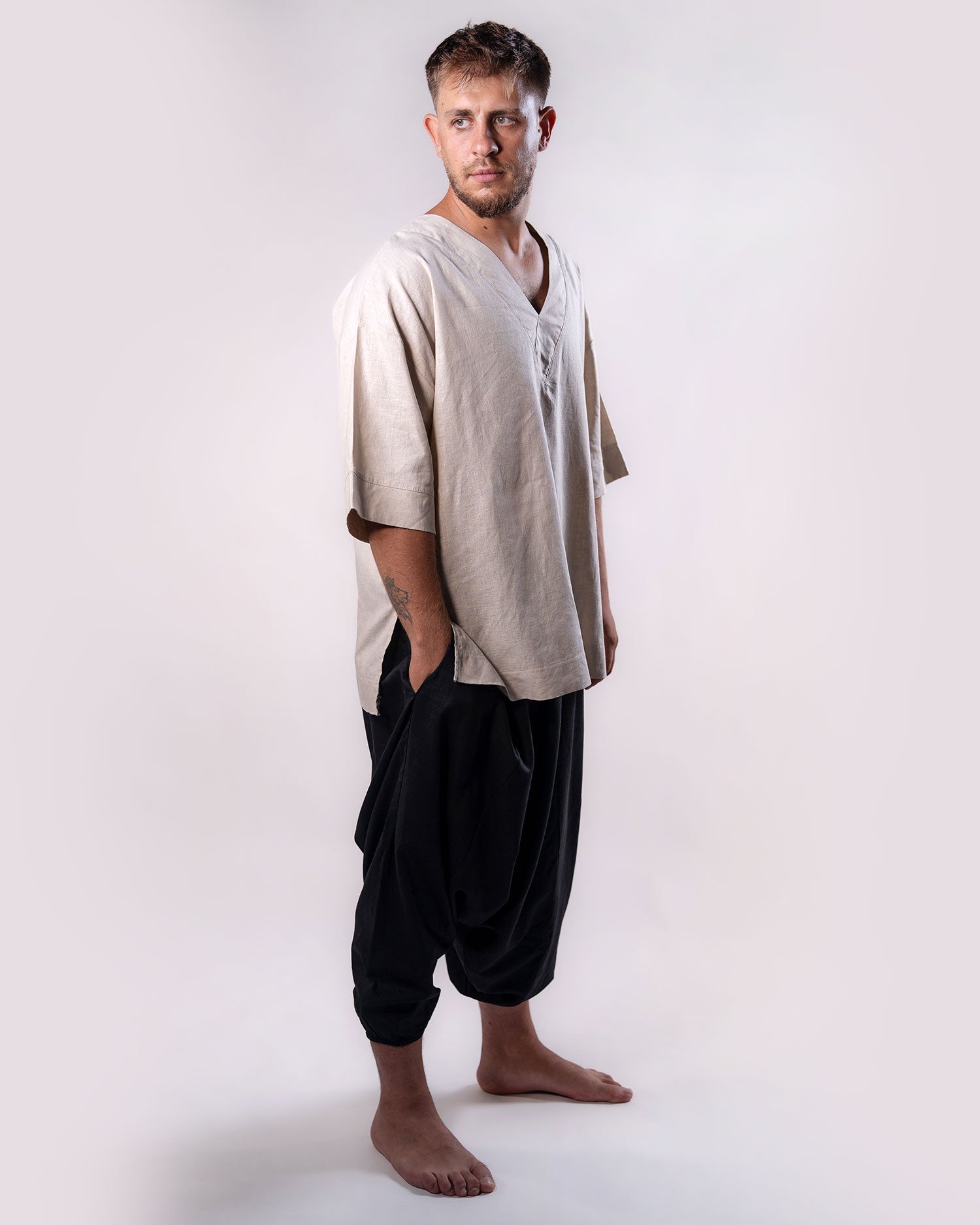 V-Neck Linen Top Men - Beige