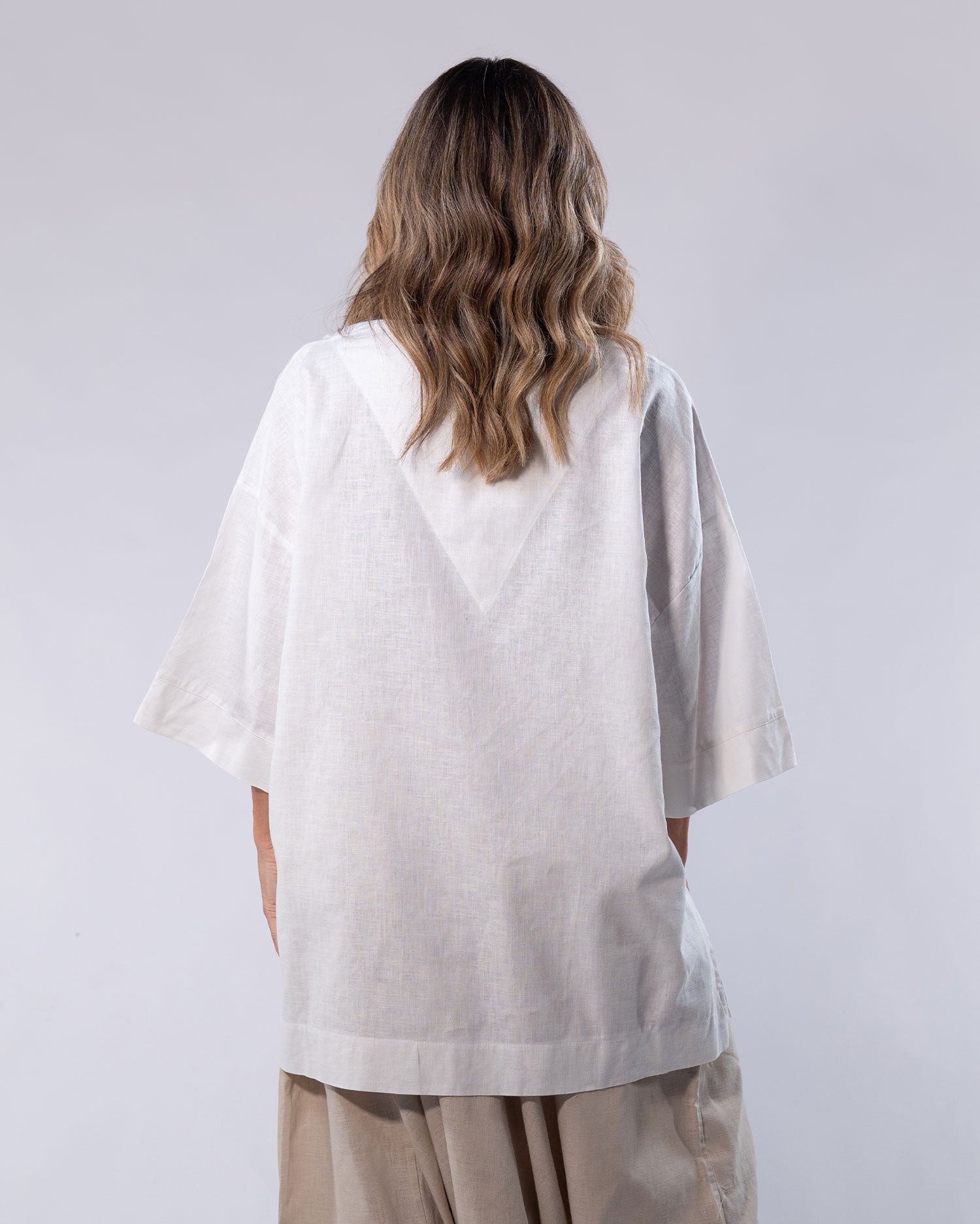 V-Neck Linen Top Women - White