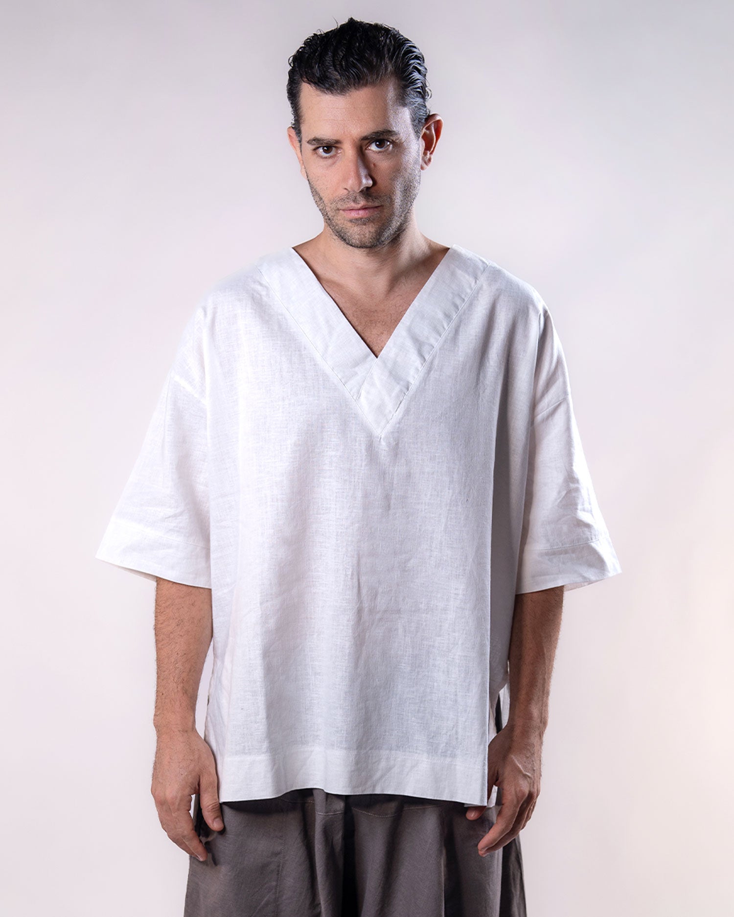 V-Neck Linen Top Men - White